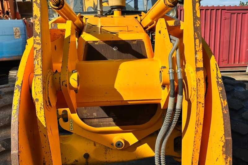 OmecoHub - Immagine JCB 2DX